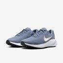 Nike Revolution 7–Confortável