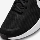 Nike Revolution 7–Confortável