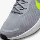 Nike Revolution 7–Premium