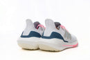 Ultraboost 22 White Almost Blue–Elegante