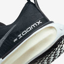 Invencible X Run 3 Black White–Elegante