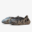 Yeezy Foam Runner MX Cinder–Elegante